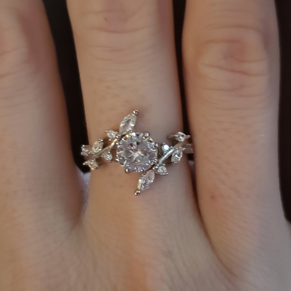 charmed aroma Jewelry - 3 for 35! 925 Nature ring